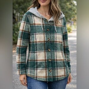🌲 Green Plaid Sherpa-Lined Hooded Shacket | Women’s Medium NWOT